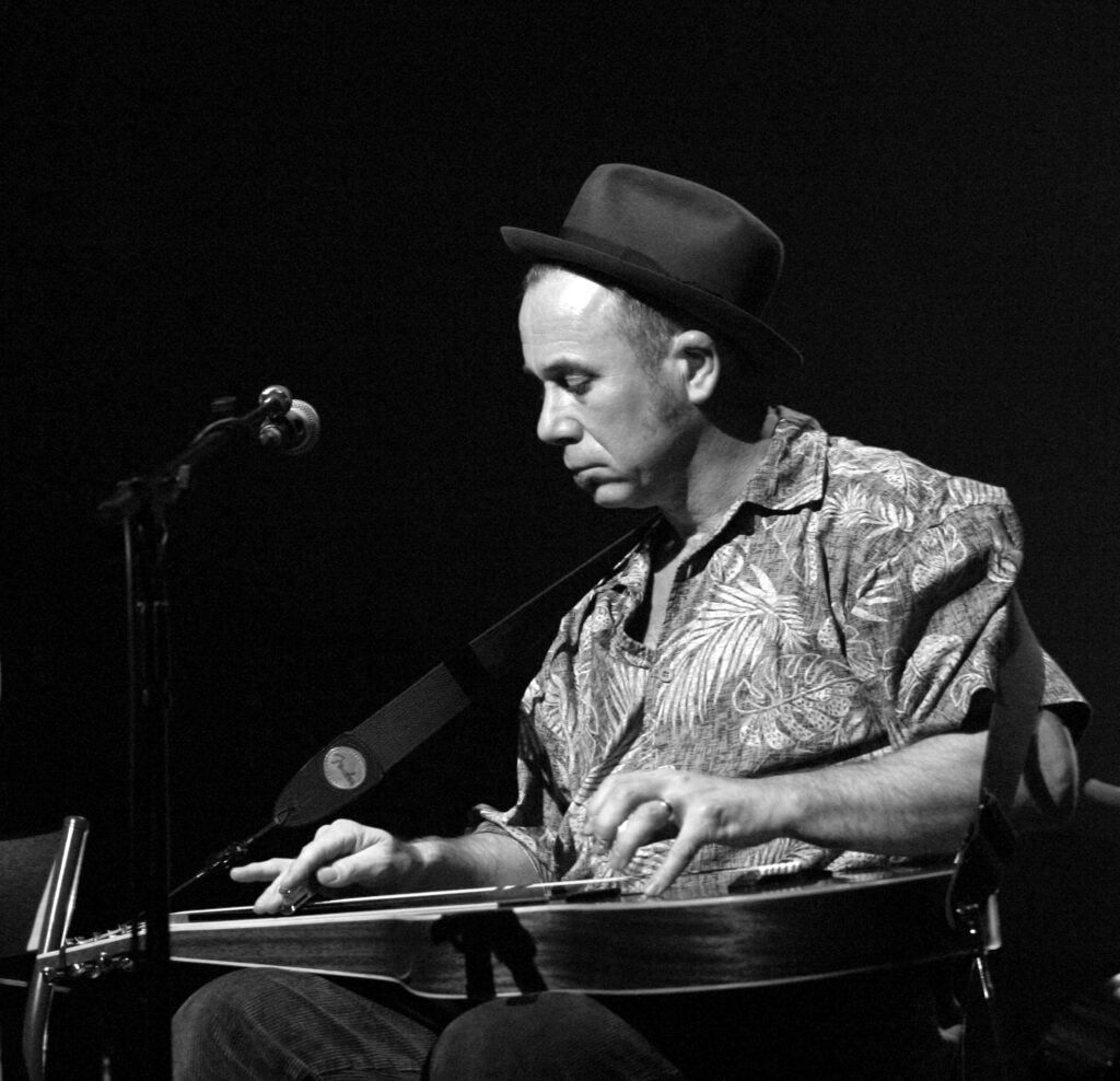 Ashley Dow – Slide Guitar